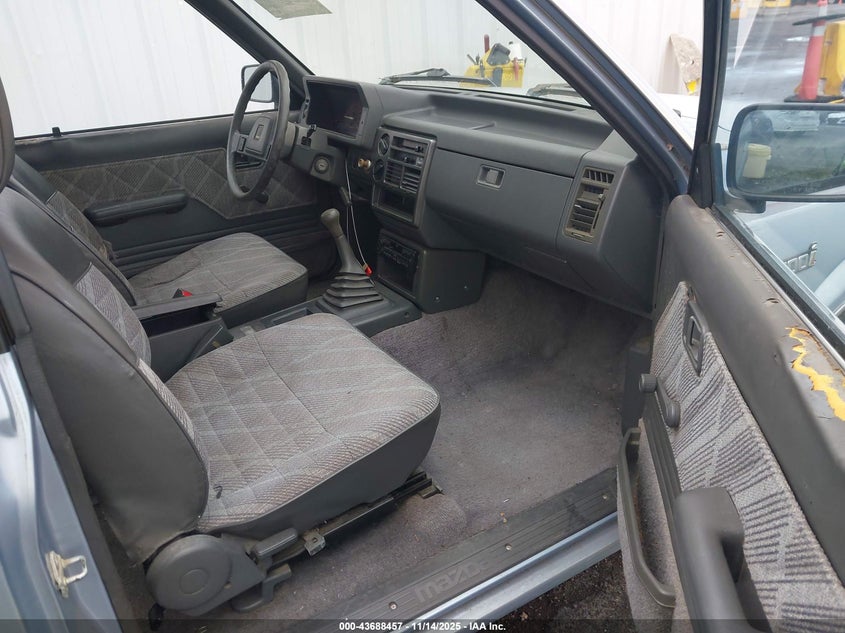 JM2UF3146L0922761 1990 MAZDA B-SERIES photo no. 5