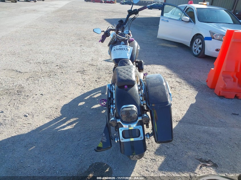 2016 Harley-Davidson Fld Switchback VIN: 1HD1GZM13GC326177 Lot: 43688526