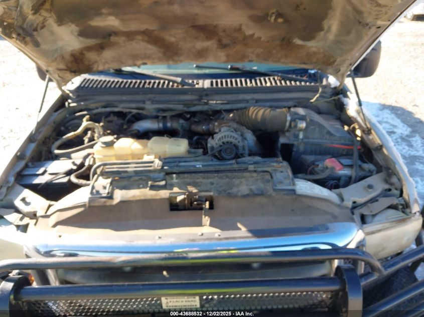 1999 Ford F-450 Lariat/Xl/Xlt VIN: 1FDXF47F8XED39242 Lot: 43688532