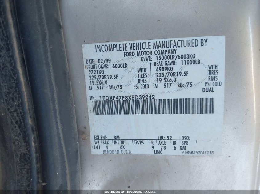 1999 Ford F-450 Lariat/Xl/Xlt VIN: 1FDXF47F8XED39242 Lot: 43688532