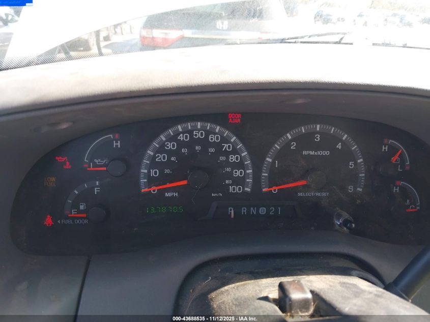 2000 Ford F-150 Lariat/Xl/Xlt VIN: 1FTRX07W0YKB21155 Lot: 43688535