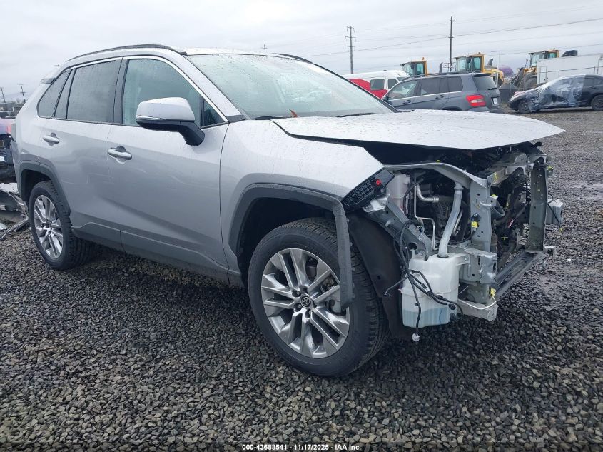 TOYOTA RAV4 XLE PREMIUM