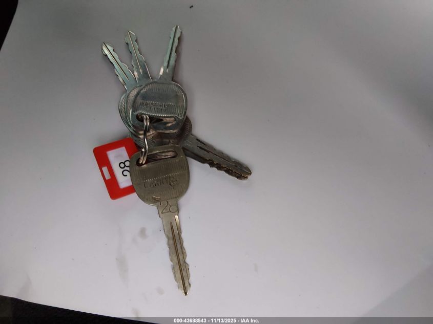 2002 GMC Sierra 2500Hd Standard VIN: 1GTHC29U52E116120 Lot: 43688543