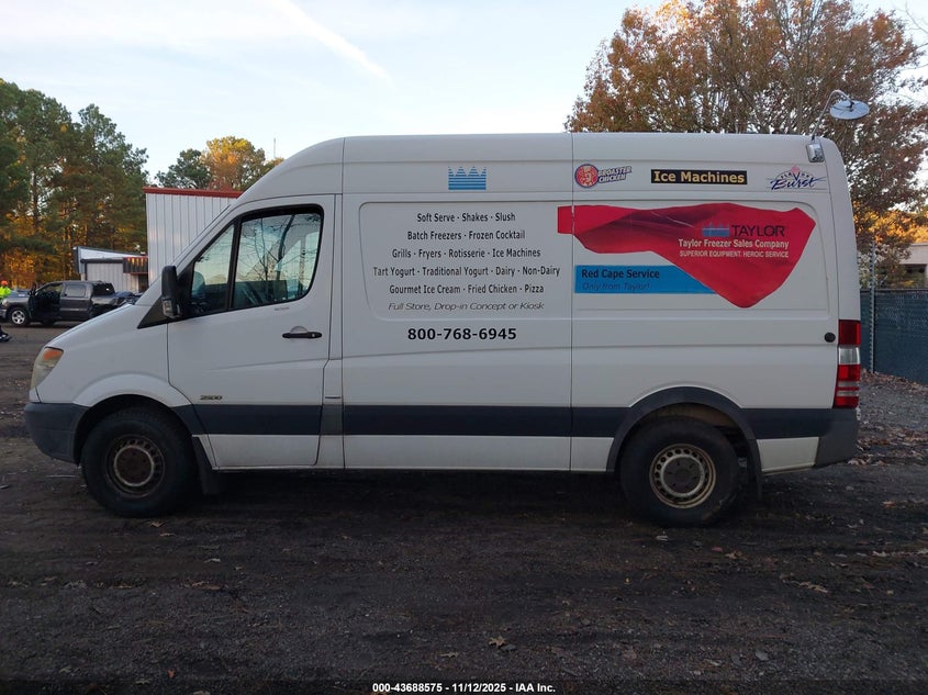 2013 MERCEDES-BENZ SPRINTER 2500 NORMAL ROOF WD3PE7CC8D5796076