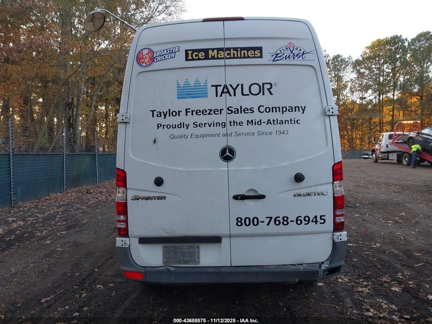 2013 MERCEDES-BENZ SPRINTER 2500 NORMAL ROOF WD3PE7CC8D5796076