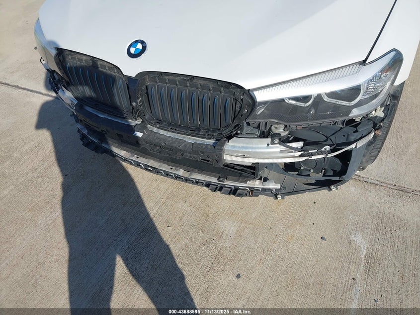 2018 BMW 530E Iperformance VIN: WBAJA9C51JB034092 Lot: 43688595