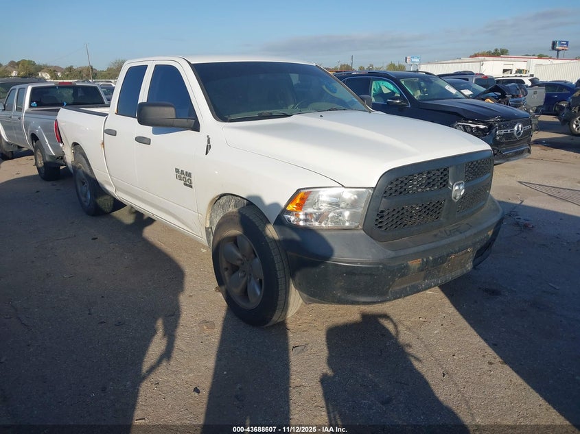 RAM 1500 TRADESMAN 4X2 6 4 BOX