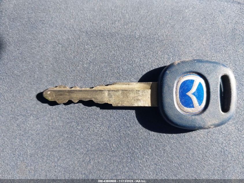 1999 Mazda Mx-5 Miata Leather Pkg/Popular Equipment Pkg/Sports Pkg/Touring Pkg VIN: JM1NB3537X0129416 Lot: 43688608