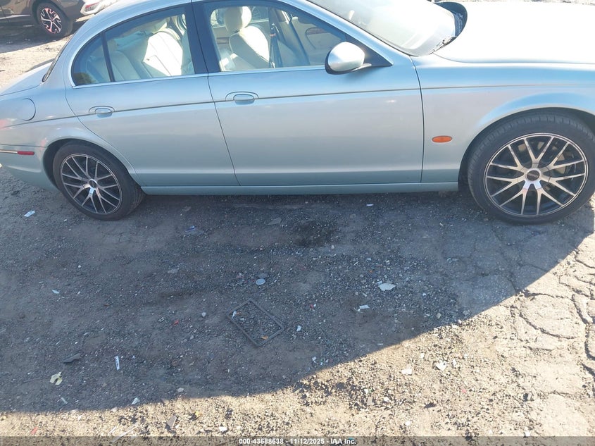 2006 Jaguar S-Type 3.0L V6 VIN: SAJWA01A26FN60768 Lot: 43688638