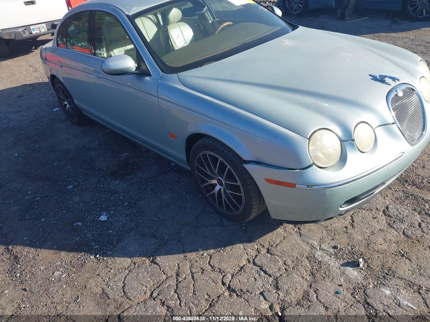 2006 Jaguar S-Type 3.0L V6 VIN: SAJWA01A26FN60768 Lot: 43688638