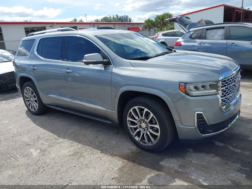 GMC ACADIA AWD DENALI