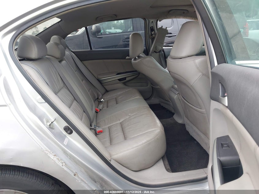 1HGCP36818A027755 2008 HONDA ACCORD photo no. 8