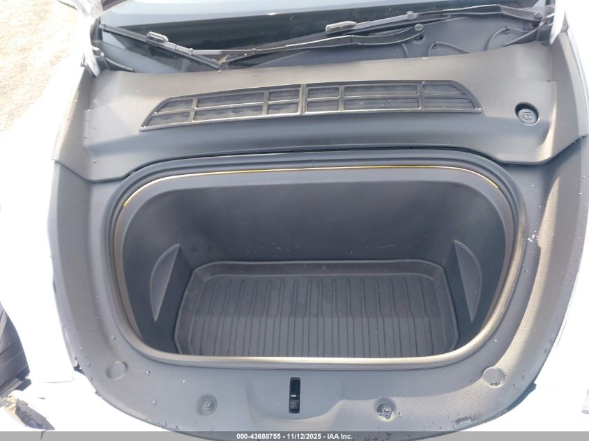 2024 Tesla Model Y Performance Dual Motor All-Wheel Drive VIN: 7SAYGDEF5RA267491 Lot: 43688755