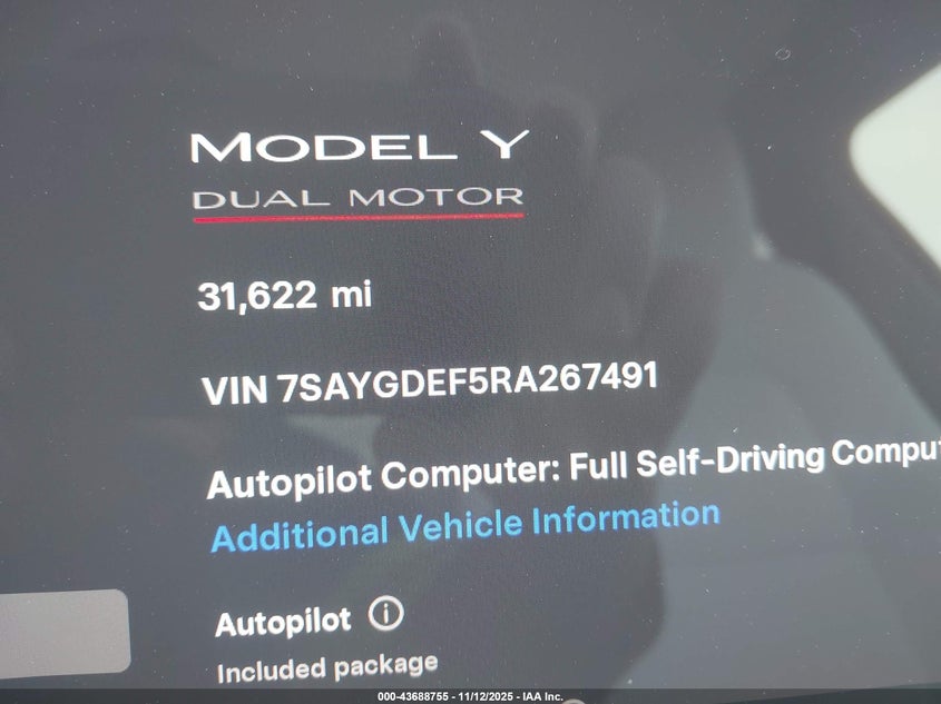 2024 Tesla Model Y Performance Dual Motor All-Wheel Drive VIN: 7SAYGDEF5RA267491 Lot: 43688755