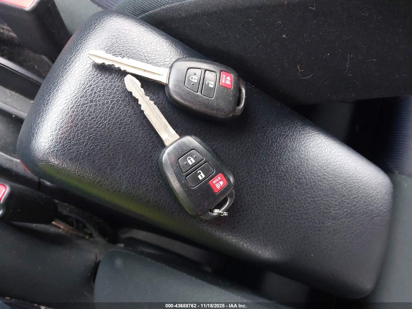 2016 Toyota Prius C Two VIN: JTDKDTB35G1124310 Lot: 43688762