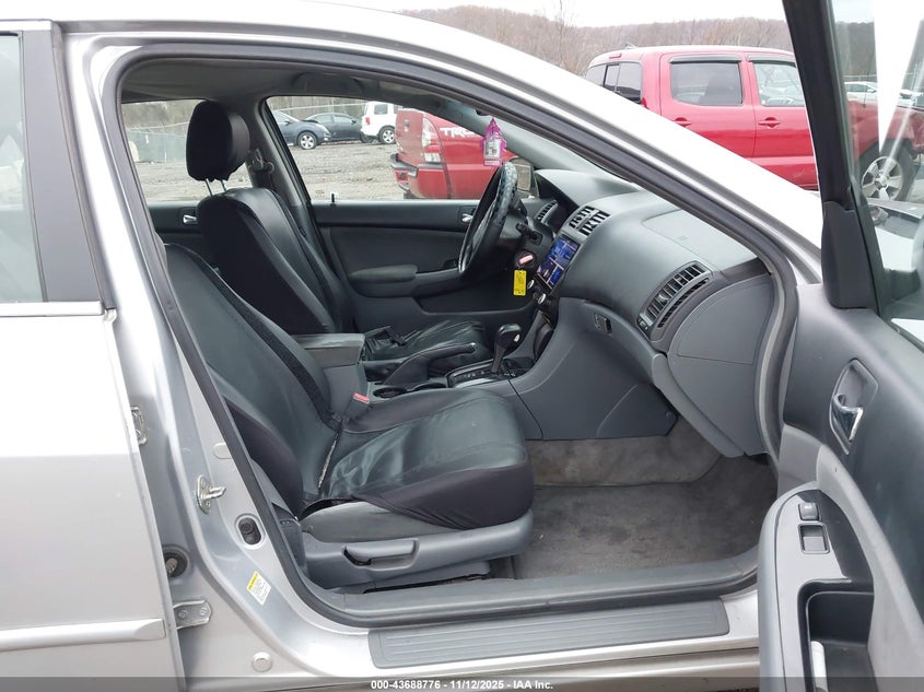1HGCM56327A214235 2007 HONDA ACCORD photo no. 5