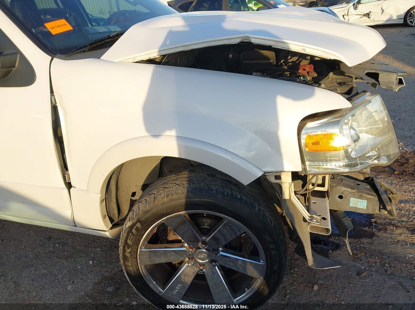 2014 Ford Expedition Limited VIN: 1FMJU1K55EEF18330 Lot: 43688828