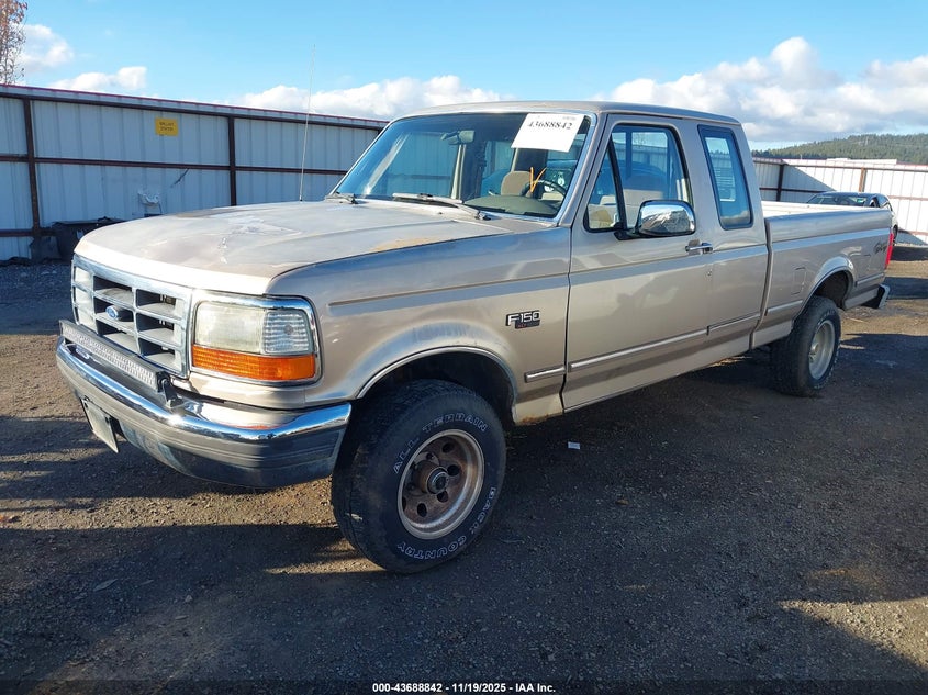 1FTEX14N3NKA67989 1992 FORD F-150 photo no. 2