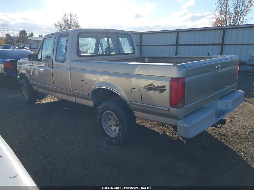 1FTEX14N3NKA67989 1992 FORD F-150 photo no. 3