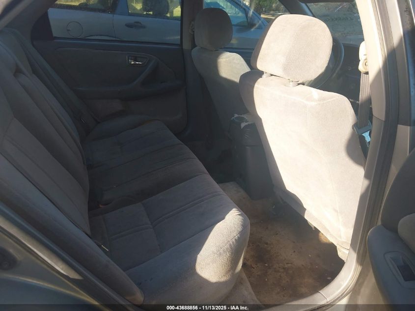 2001 Toyota Camry Le VIN: JT2BG22K110591447 Lot: 43688856