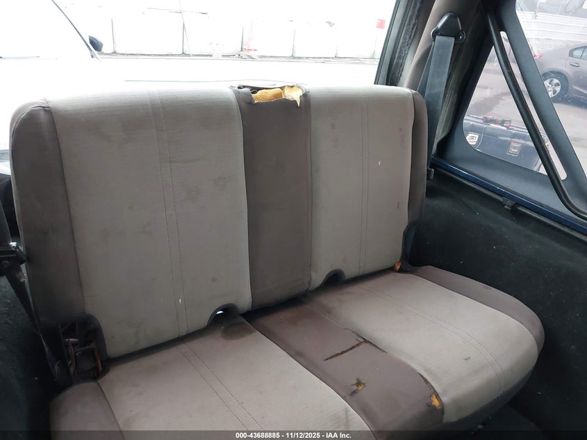 2004 Jeep Wrangler X VIN: 1J4FA39S94P799653 Lot: 43688885