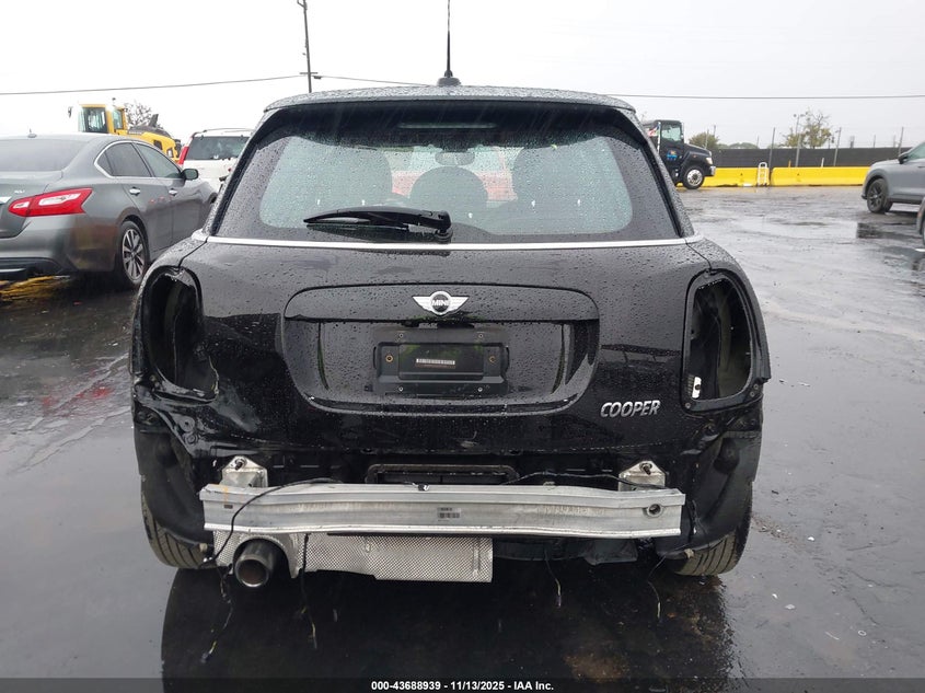 2018 Mini Hardtop Cooper VIN: WMWXU1C53J2F79992 Lot: 43688939