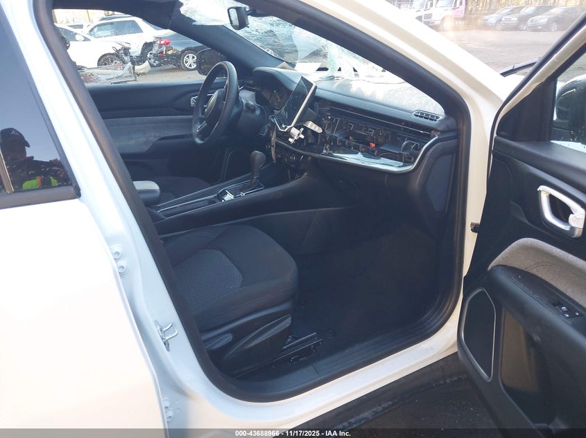 VIN 3C4NJDAN1RT116117 2024 JEEP COMPASS SPORT 4X4
