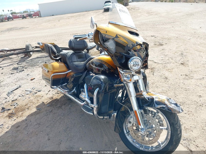 2015 HARLEY-DAVIDSON FLHTKSE CVO LIMITED - 1HD1TEN17FB961782