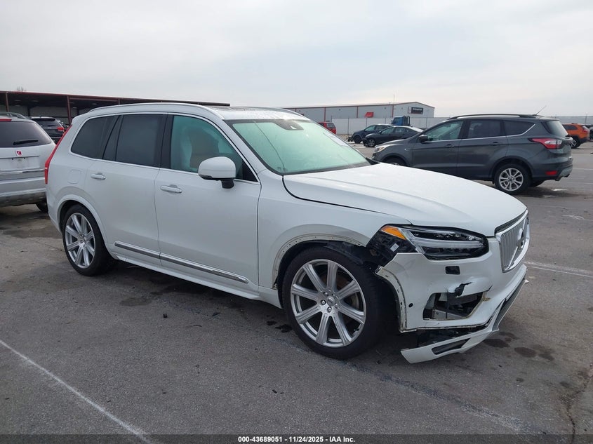 VOLVO XC90 T6 INSCRIPTION