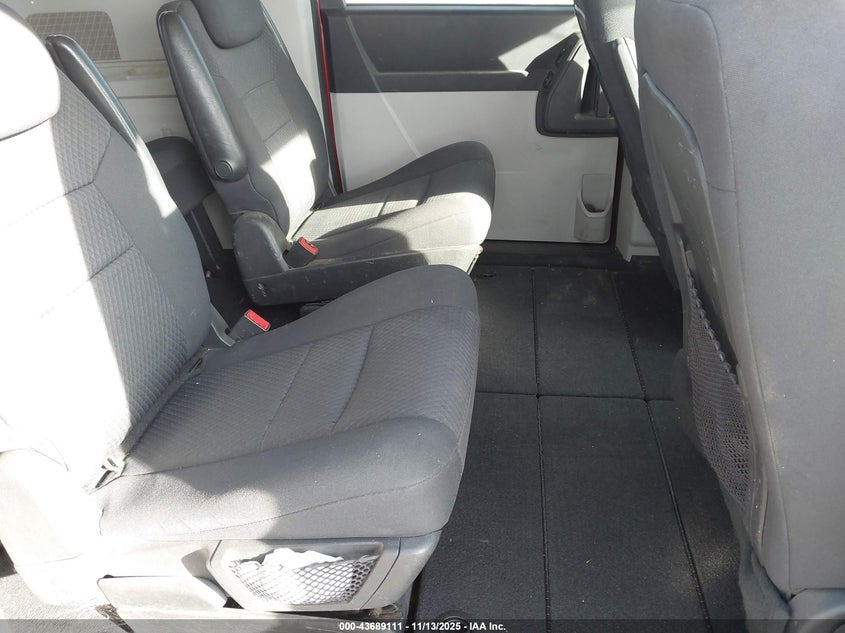 2010 Dodge Grand Caravan Crew VIN: 2D4RN6DX3AR343110 Lot: 43689111