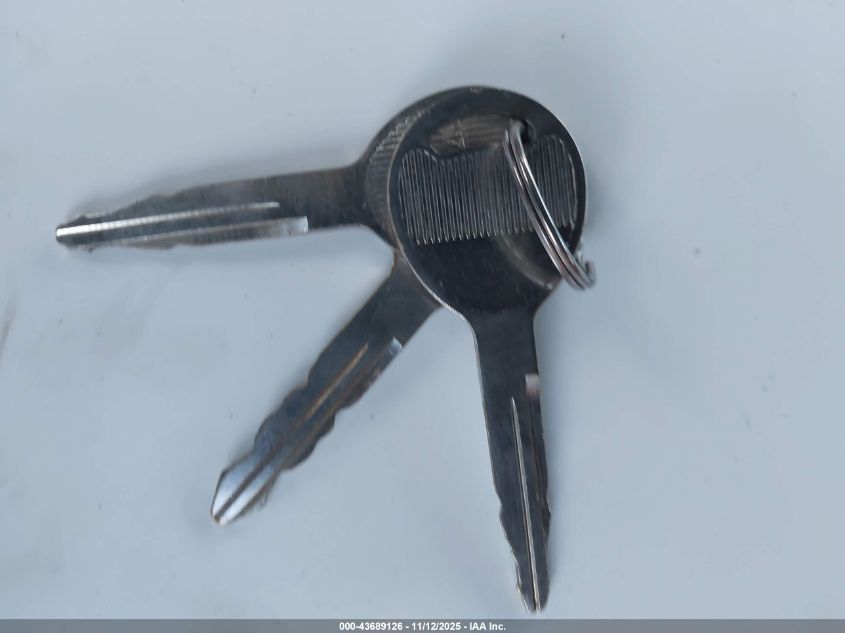 1990 Dodge Ram Van B150 VIN: 2B6GB11X2LK768855 Lot: 43689126