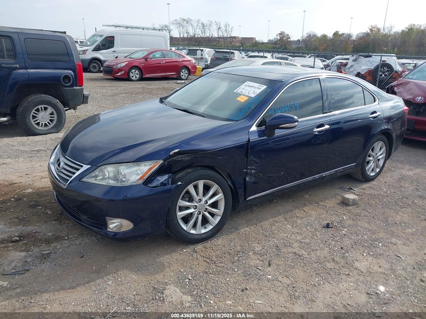 JTHBK1EGXB2426783 2011 LEXUS ES photo no. 2