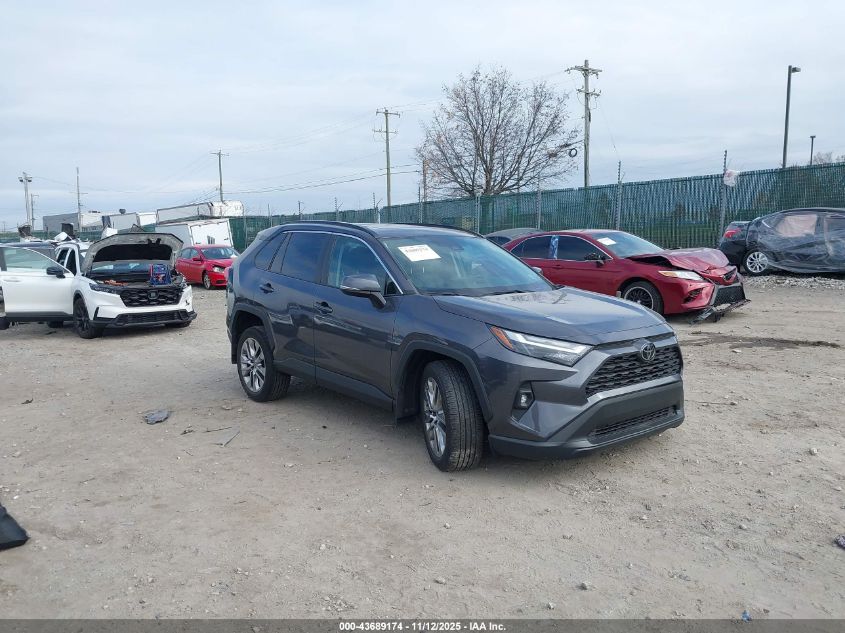 TOYOTA RAV4 XLE PREMIUM