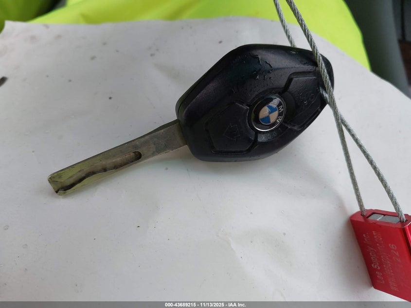 2003 BMW 325I VIN: WBAEV33403KL83998 Lot: 43689215