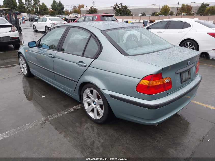 WBAEV33403KL83998 2003 BMW 3ER photo no. 3