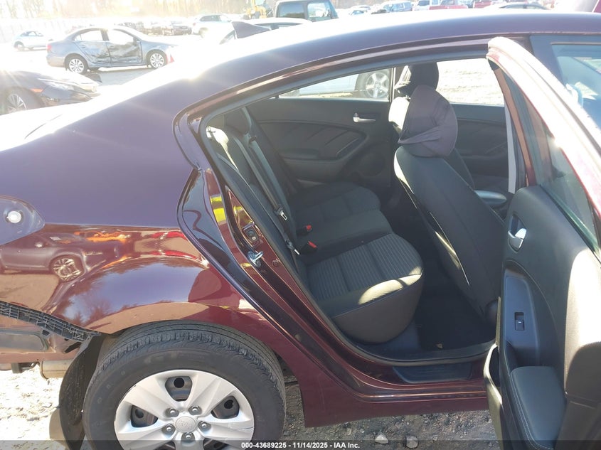 2017 Kia Forte Lx VIN: 3KPFL4A7XHE046443 Lot: 43689225