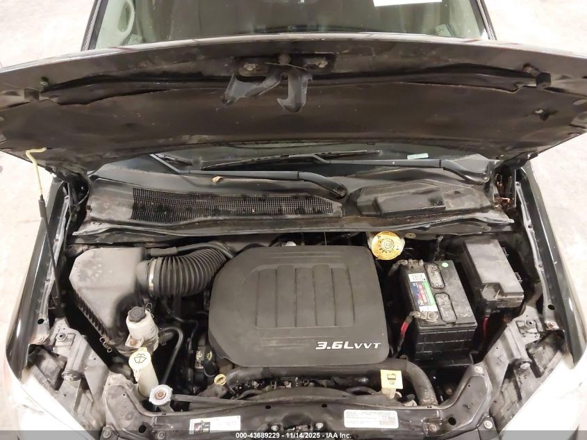 2016 Chrysler Town & Country Touring VIN: 2C4RC1BG8GR239147 Lot: 43689229