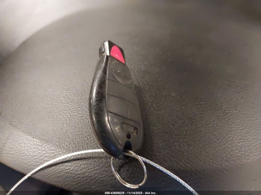 2016 Chrysler Town & Country Touring VIN: 2C4RC1BG8GR239147 Lot: 43689229