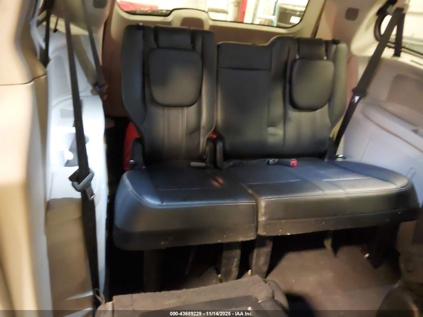 2016 Chrysler Town & Country Touring VIN: 2C4RC1BG8GR239147 Lot: 43689229