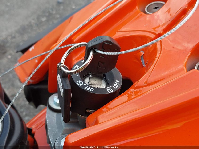 2014 Ktm 1290 Super Duke R VIN: VBKV39404EM906369 Lot: 43689247