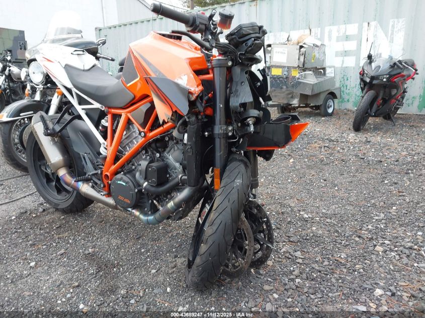 2014 Ktm 1290 Super Duke R VIN: VBKV39404EM906369 Lot: 43689247
