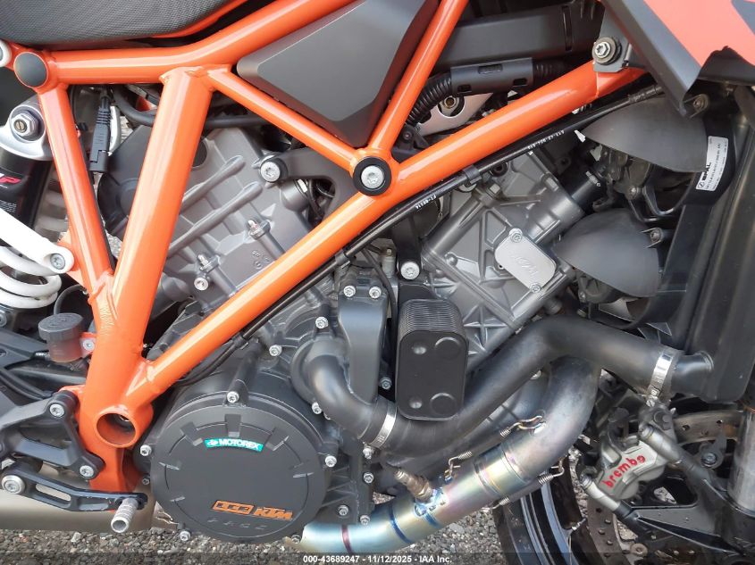 2014 Ktm 1290 Super Duke R VIN: VBKV39404EM906369 Lot: 43689247