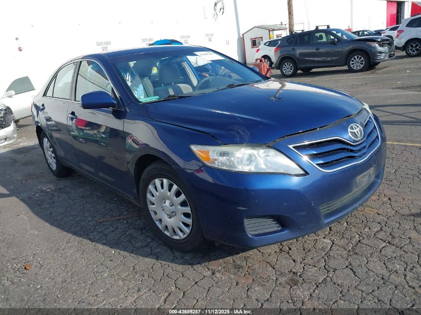 TOYOTA CAMRY