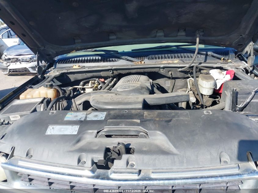 2004 Chevrolet Suburban 1500 Ls VIN: 1GNEC16Z24J156394 Lot: 43689304