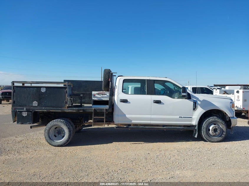 2022 Ford F-350 Chassis Xl VIN: 1FD8W3HT7NED15398 Lot: 43689321