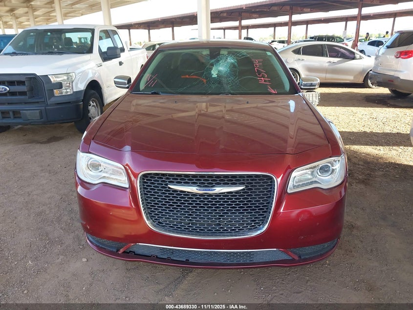 2C3CCAEG1LH145794 2020 CHRYSLER 300 photo no. 11