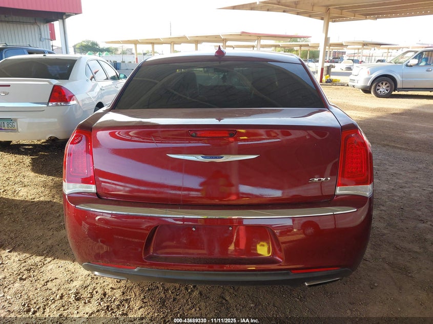 2C3CCAEG1LH145794 2020 CHRYSLER 300 photo no. 15