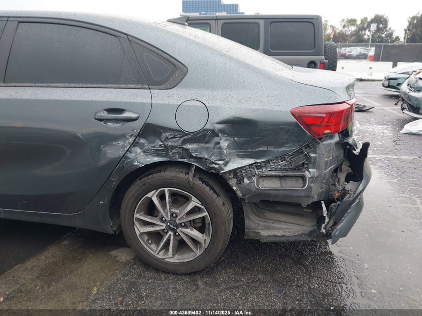 3KPF24AD9NE482057 2022 KIA FORTE photo no. 6
