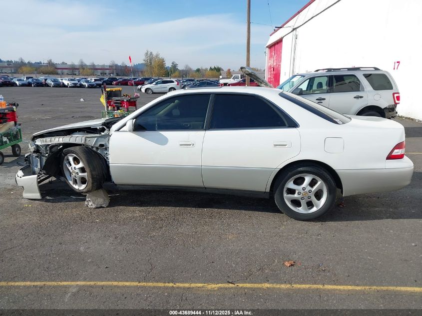 2001 Lexus Es 300 VIN: JT8BF28G110339726 Lot: 43689444