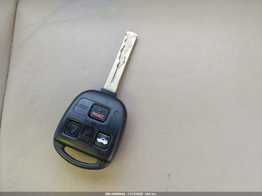 2001 Lexus Es 300 VIN: JT8BF28G110339726 Lot: 43689444